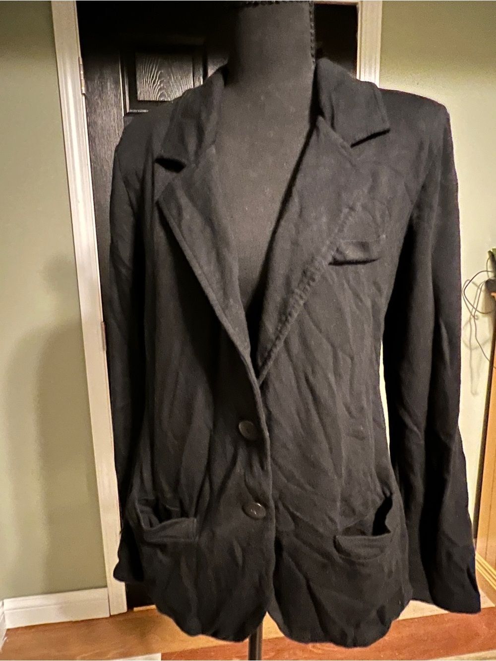 Tart Black Women's Tailored Casual Blazer